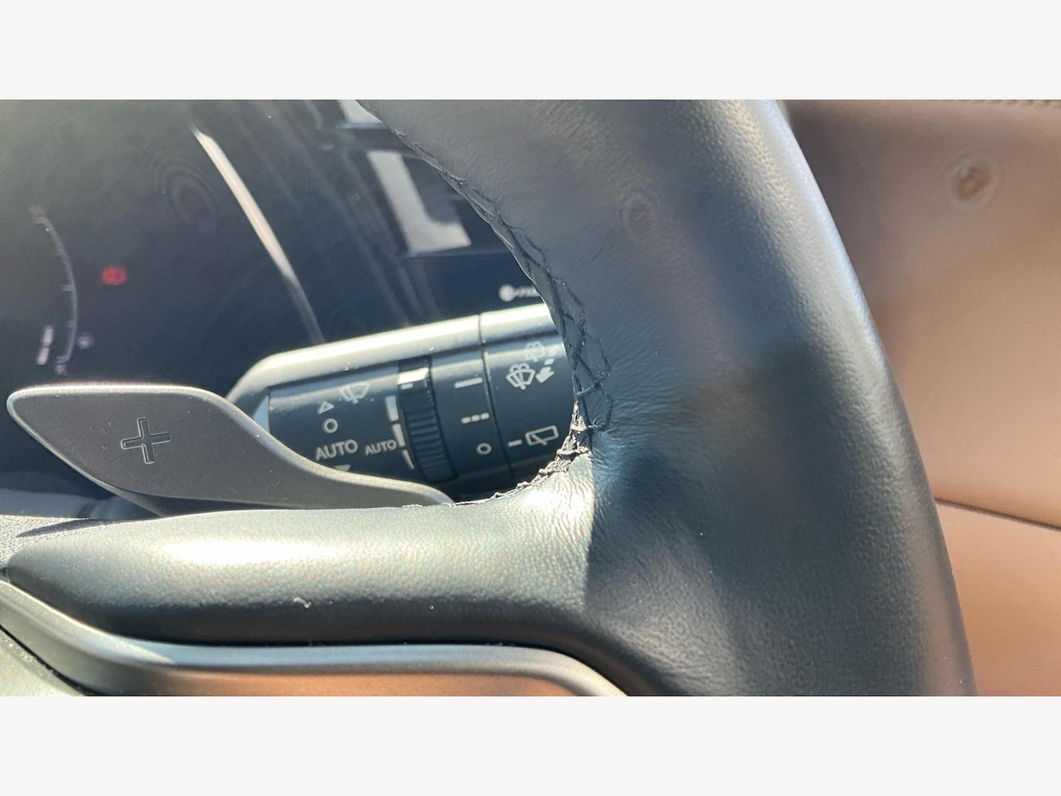 Used Lexus RX 2024 for sale - 76715590: Photo 32