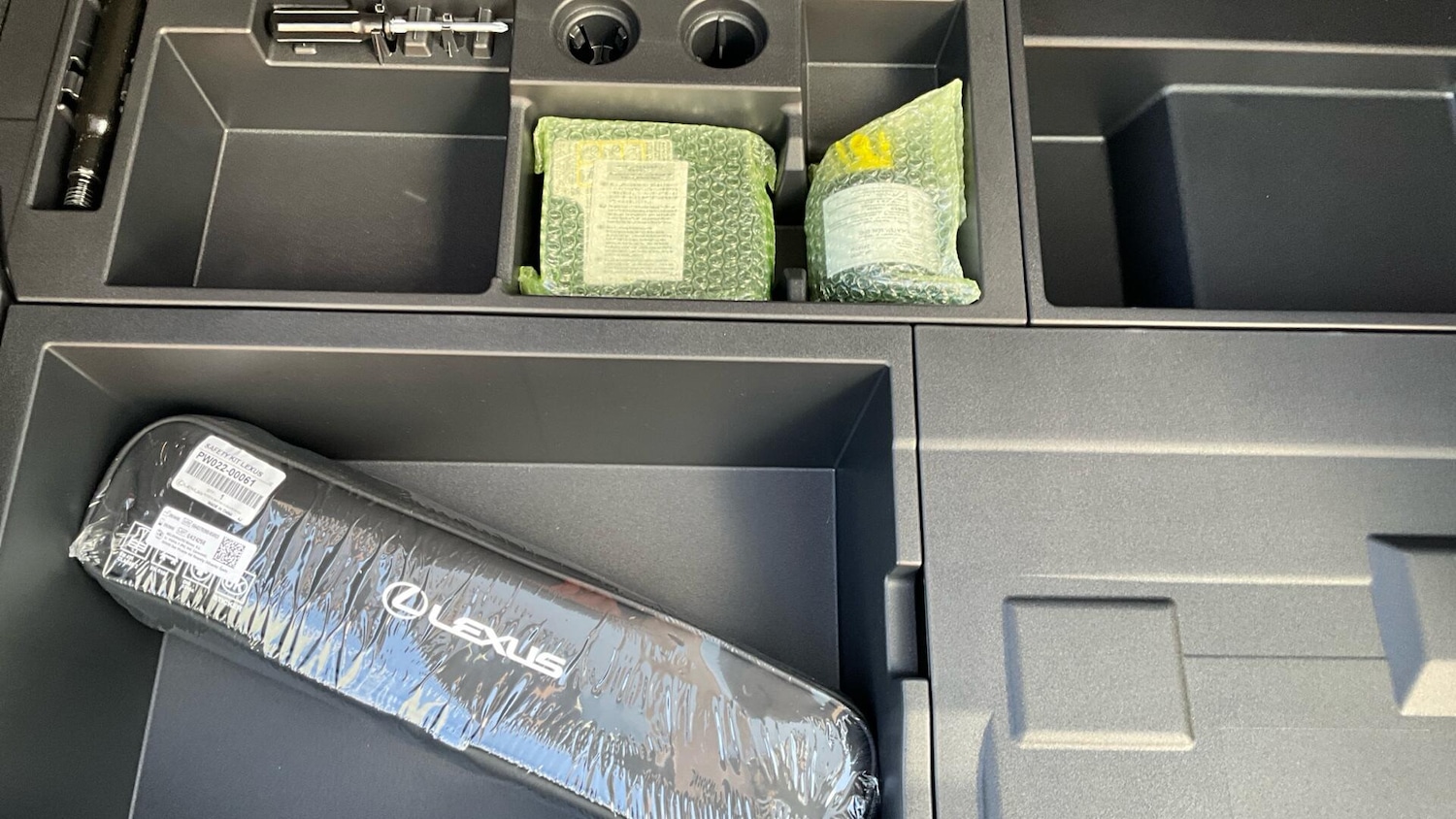 Used Lexus RX 2024 for sale - 76715590: Photo 46