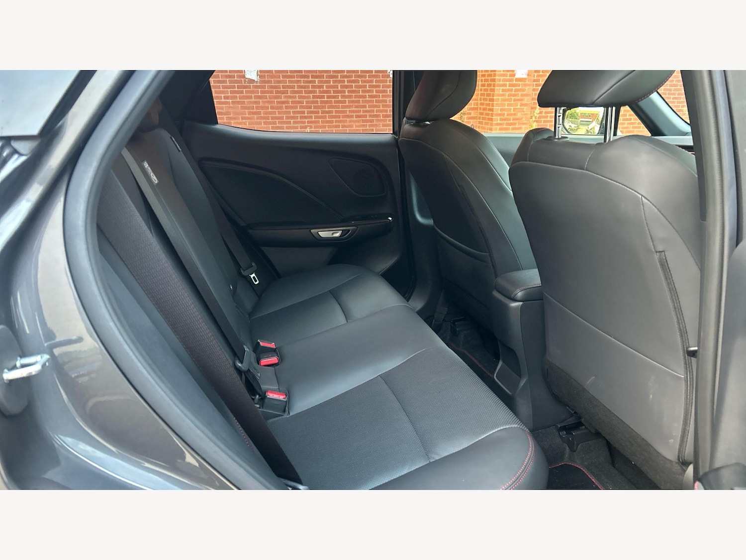 Used Lexus LBX 2024 for sale - 76377403: Photo 11
