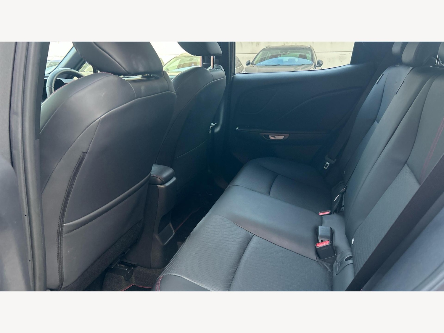 Used Lexus LBX 2024 for sale - 76377403: Photo 16