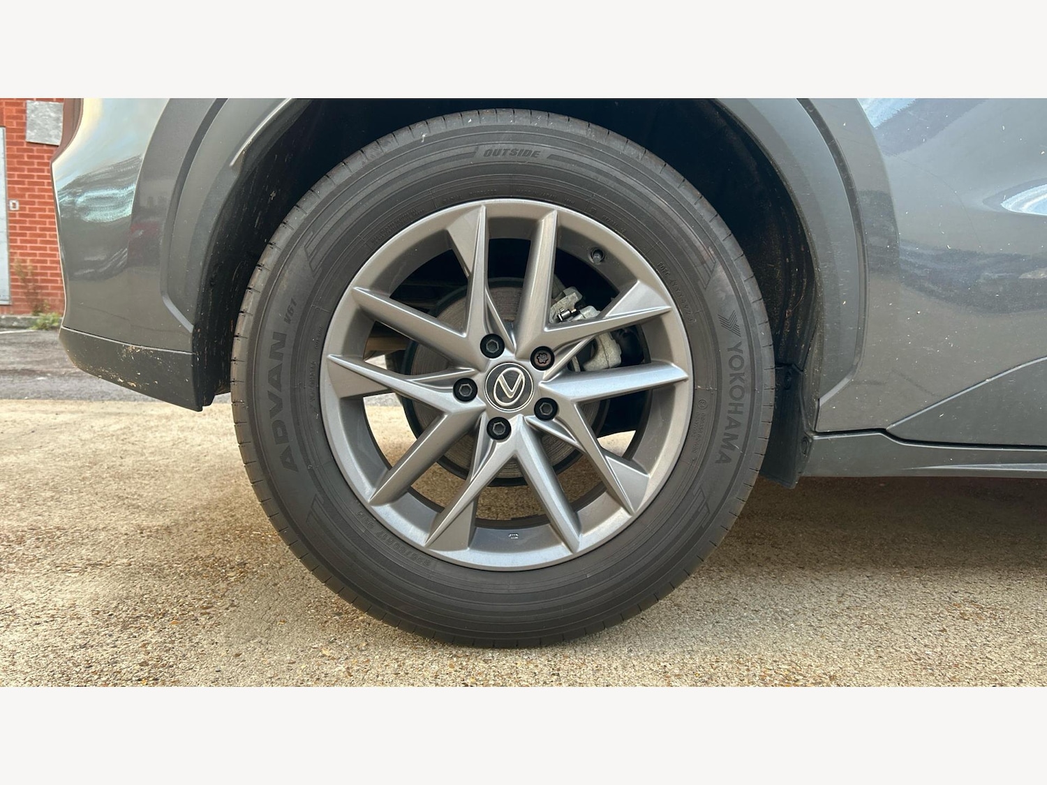 Used Lexus LBX 2024 for sale - 76377403: Photo 21