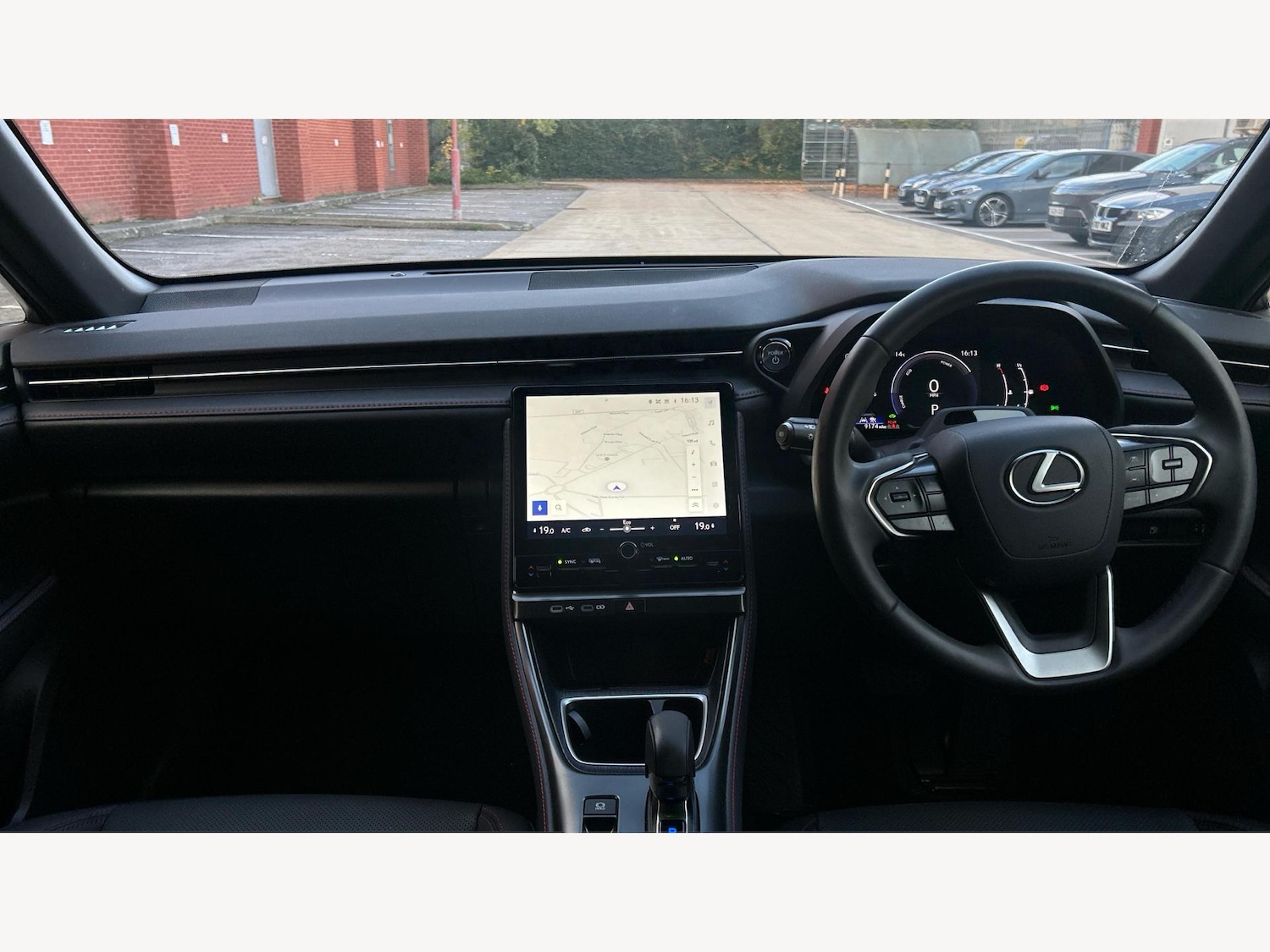 Used Lexus LBX 2024 for sale - 76377403: Photo 9