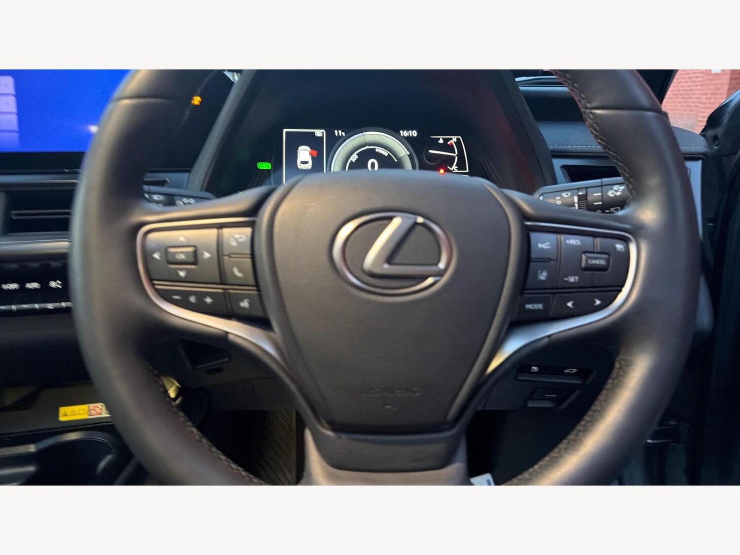 Used Lexus UX 2022 for sale - 77049960: Photo 13