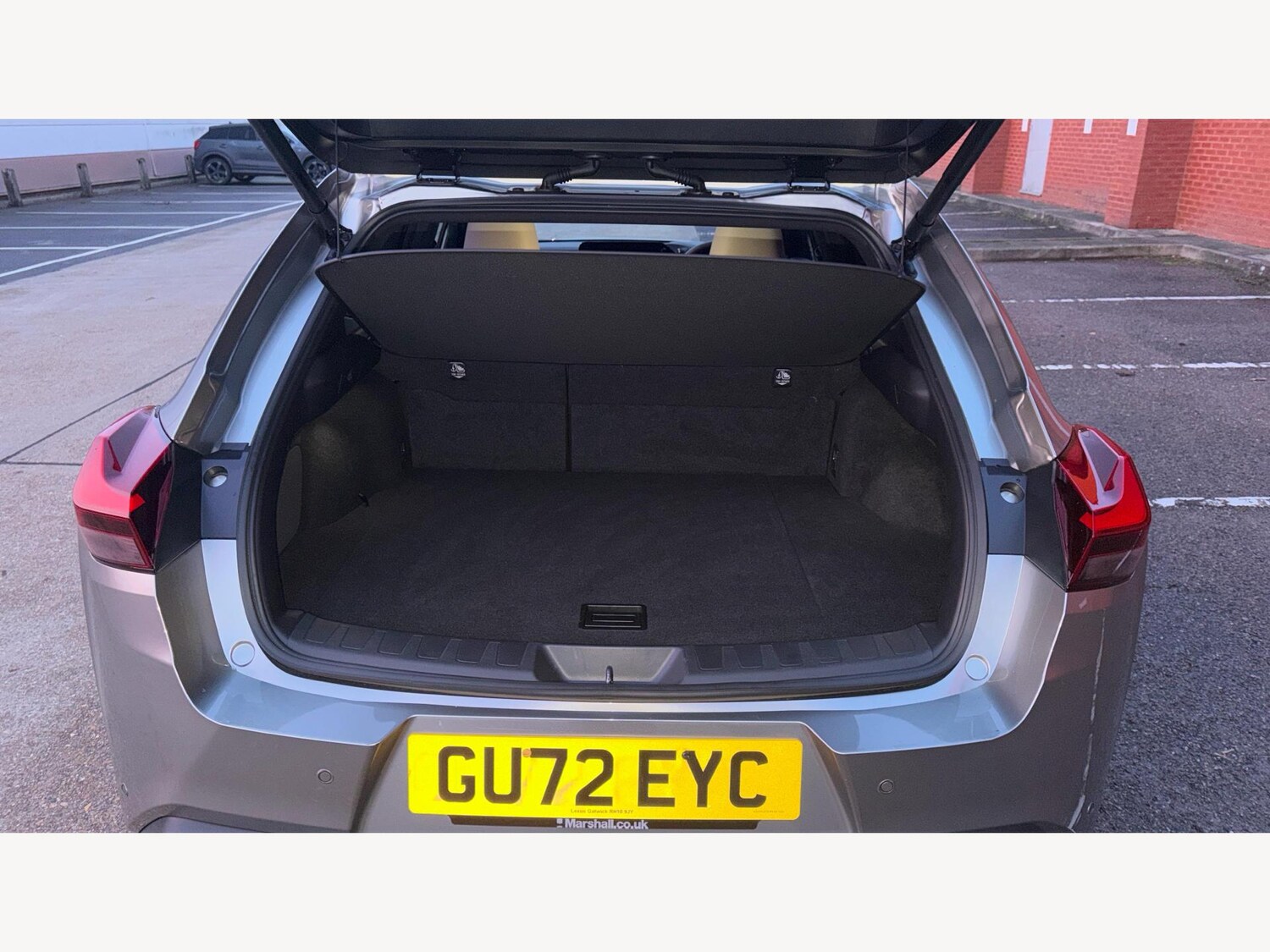 Used Lexus UX 2022 for sale - 77049960: Photo 17