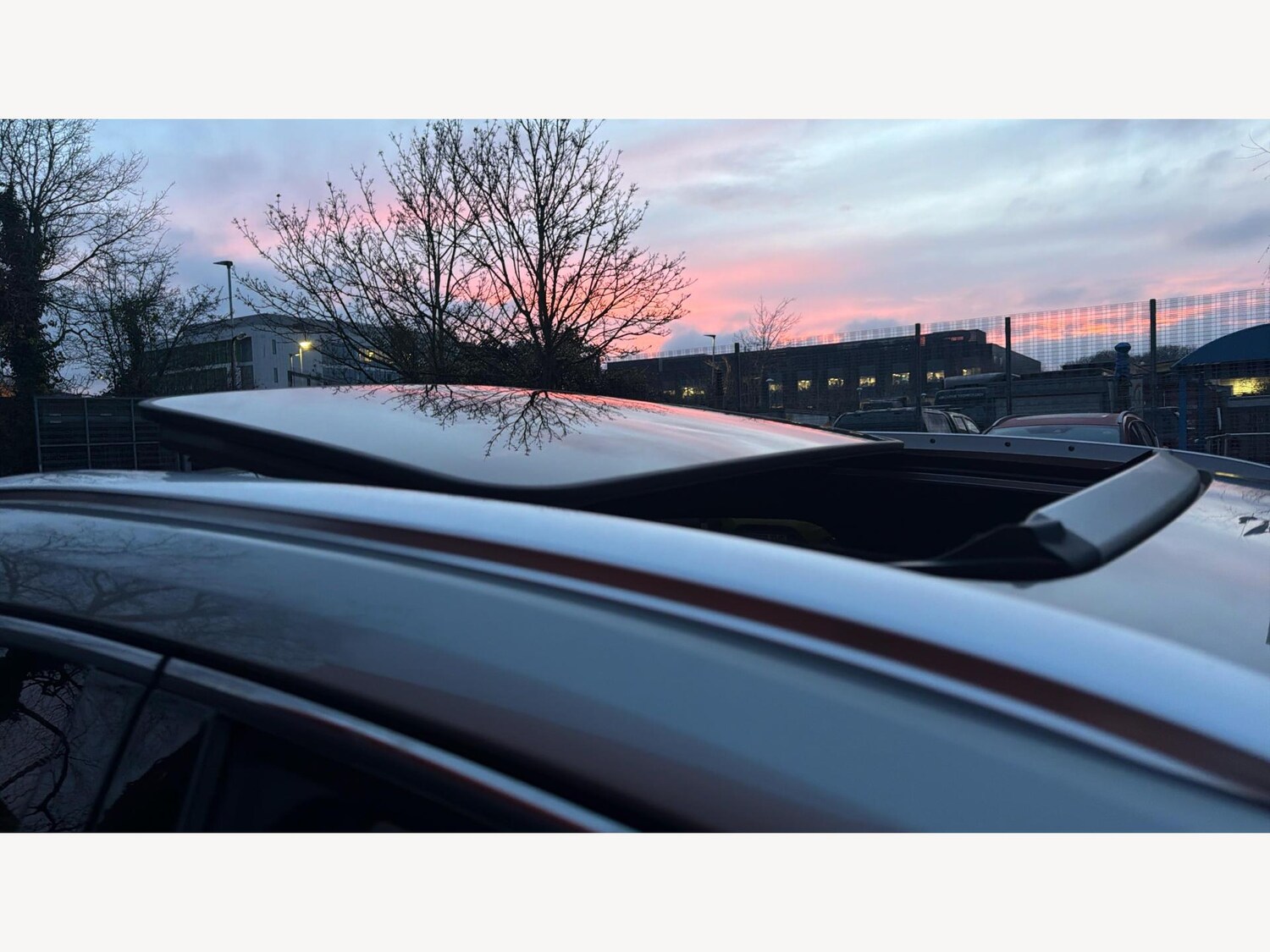 Used Lexus UX 2022 for sale - 77049960: Photo 24