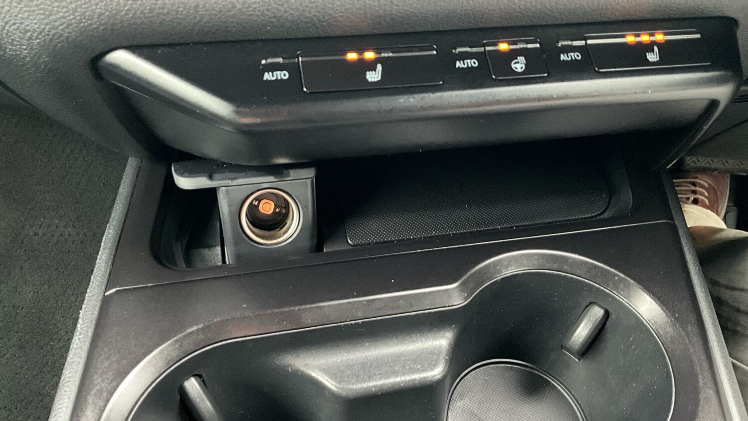 Used Lexus UX 2022 for sale - 77469355: Photo 32