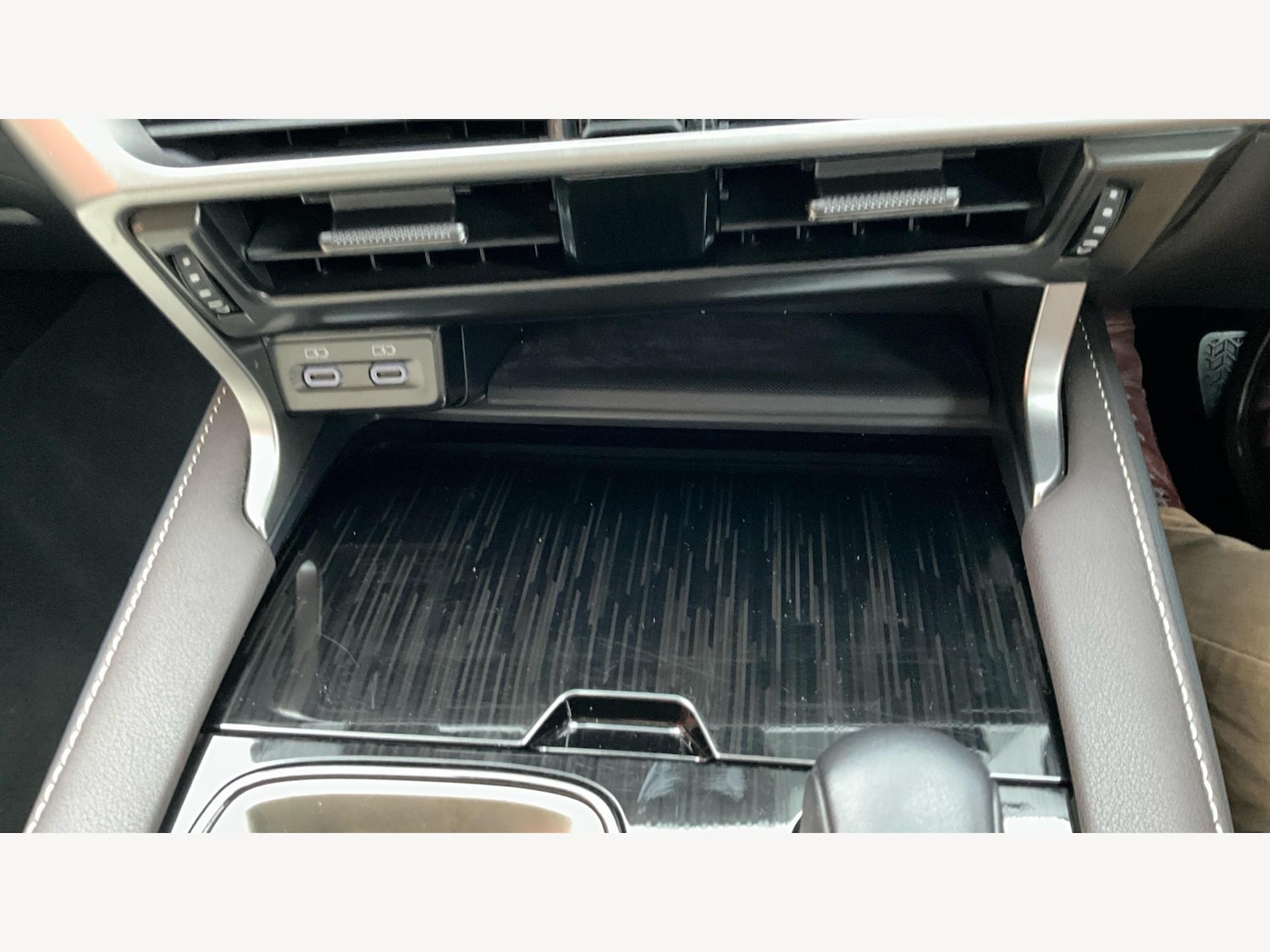 Used Lexus RX 2023 for sale - 77560041: Photo 29