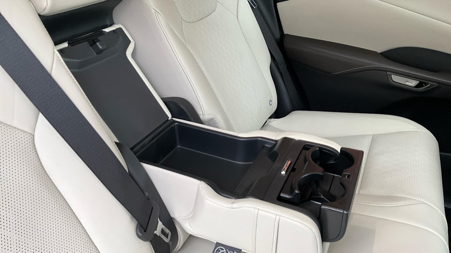 Used Lexus RX 2023 for sale - 77560041: Photo 35