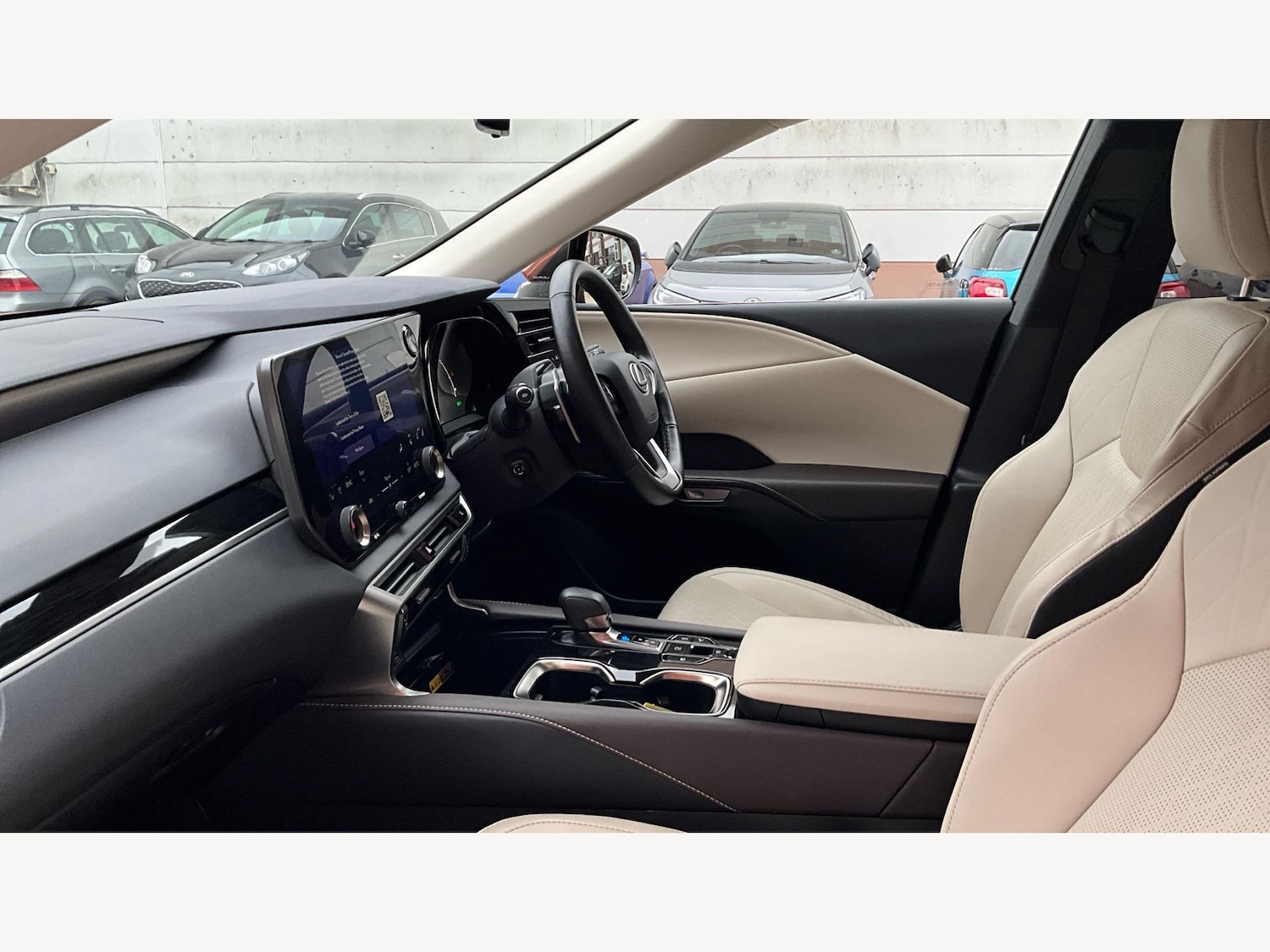 Used Lexus RX 2023 for sale - 77560041: Photo 8