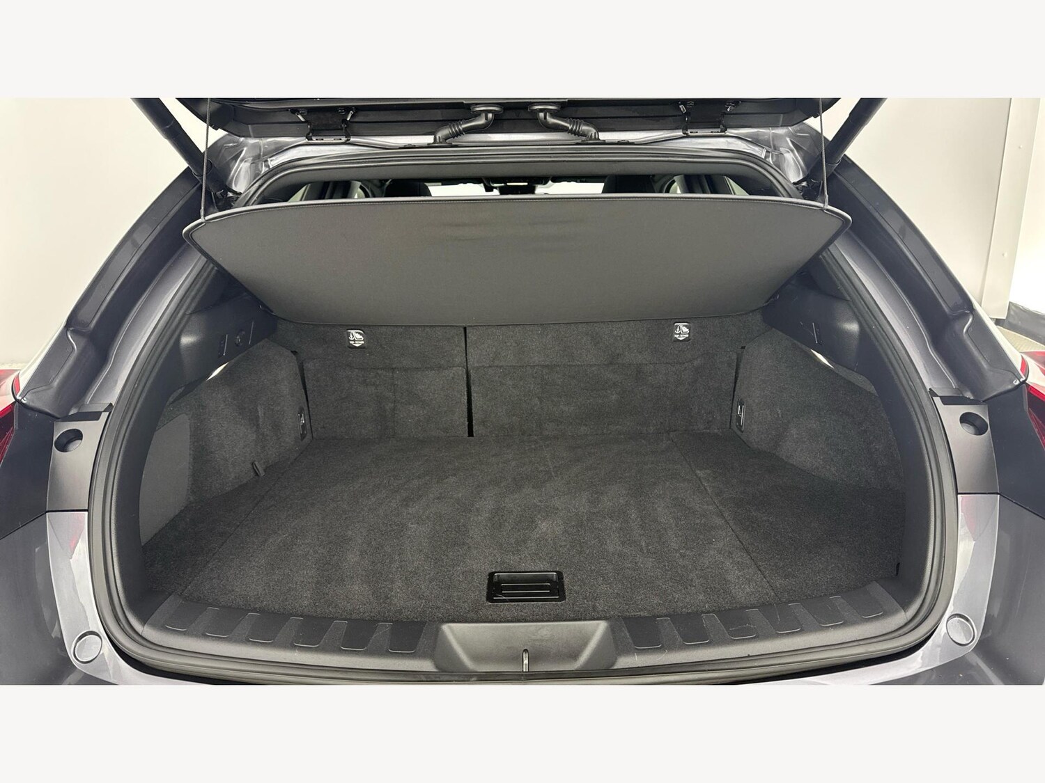 Used Lexus UX 2023 for sale - 76620503: Photo 17