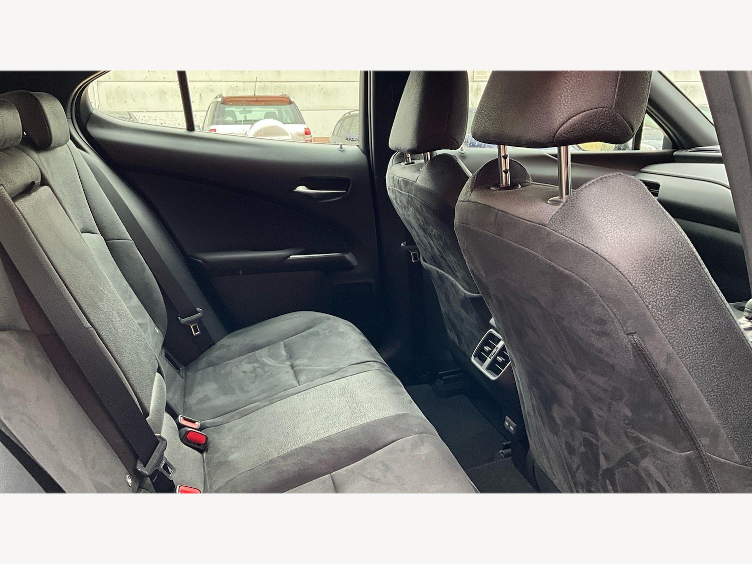 Used Lexus UX 2025 for sale - 77709618: Photo 11