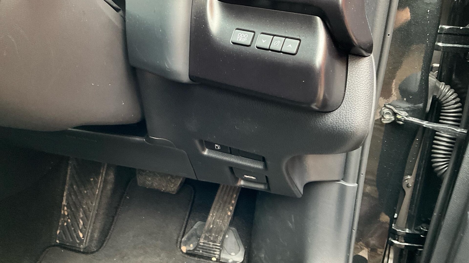 Used Lexus UX 2025 for sale - 77709618: Photo 36