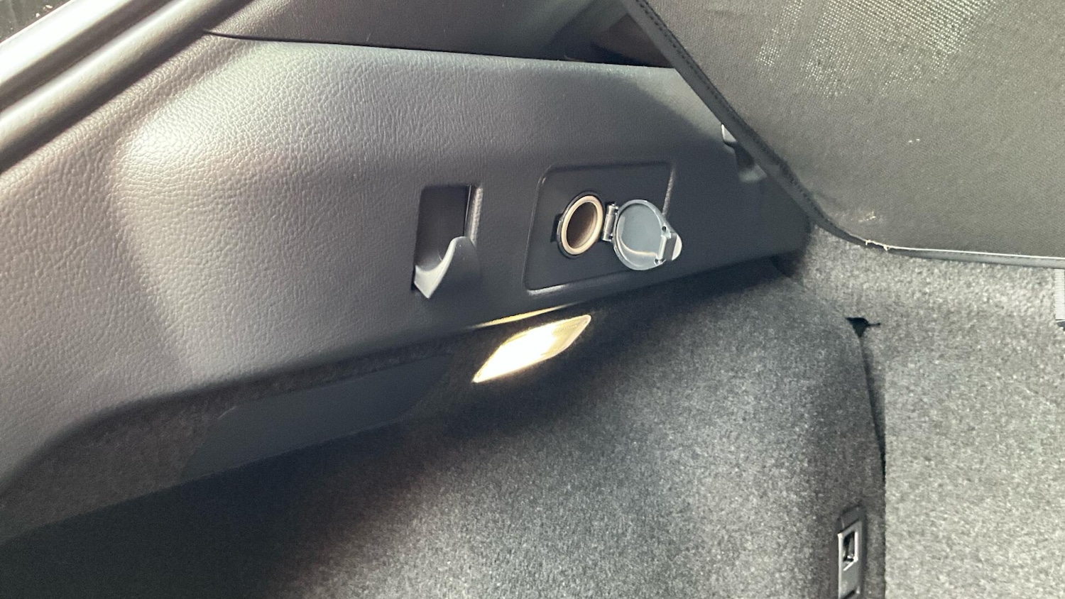 Used Lexus UX 2025 for sale - 77709618: Photo 37