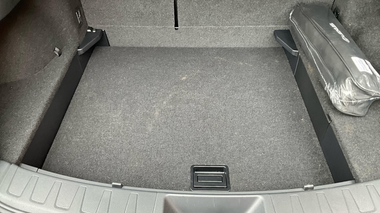 Used Lexus UX 2025 for sale - 77709618: Photo 38