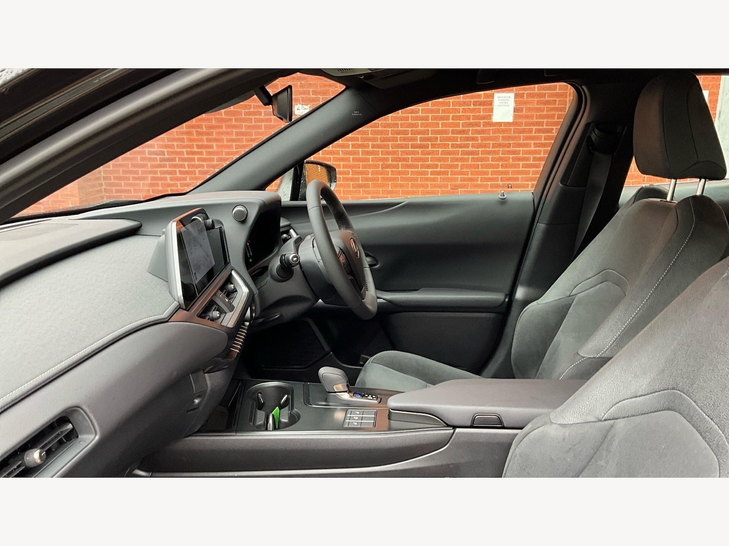 Used Lexus UX 2025 for sale - 77709618: Photo 8