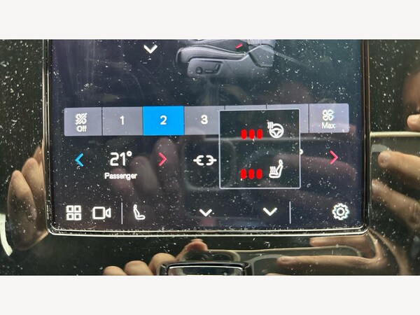 Used Volvo XC40 2024 for sale - 76295309: Photo 25