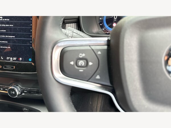 Used Volvo XC40 2024 for sale - 76295309: Photo 29