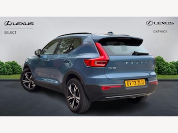 Used Volvo XC40 2024 for sale - 76295309: Photo 2