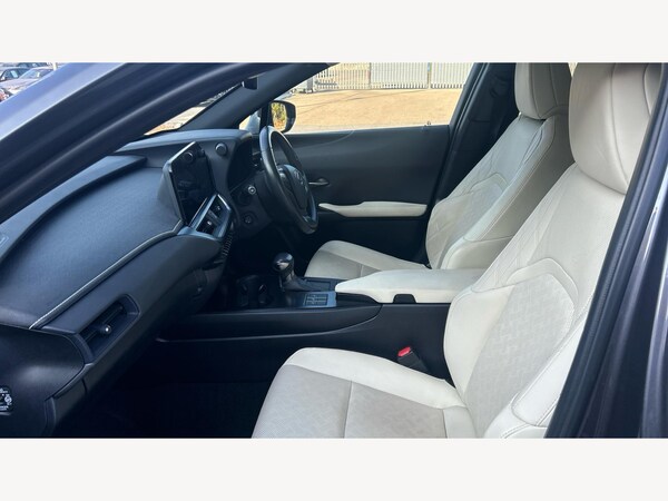 Used Lexus UX 2023 for sale - 76294716: Photo 8