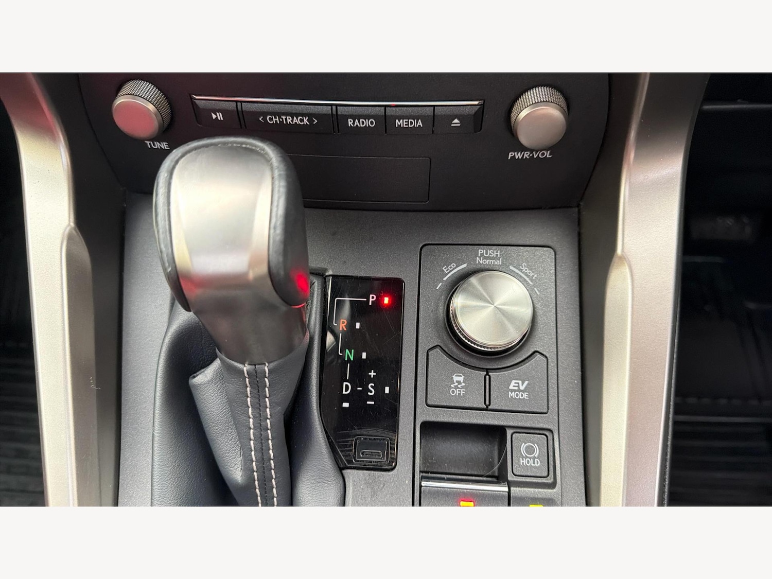 Used Lexus NX 2020 for sale - 76865917: Photo 25