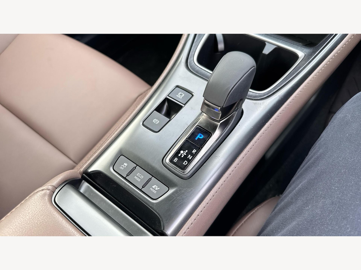 Used Lexus LBX 2024 for sale - 76388479: Photo 25