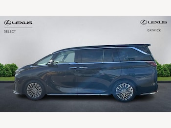 Used Lexus LM 2025 for sale - 75990098: Photo