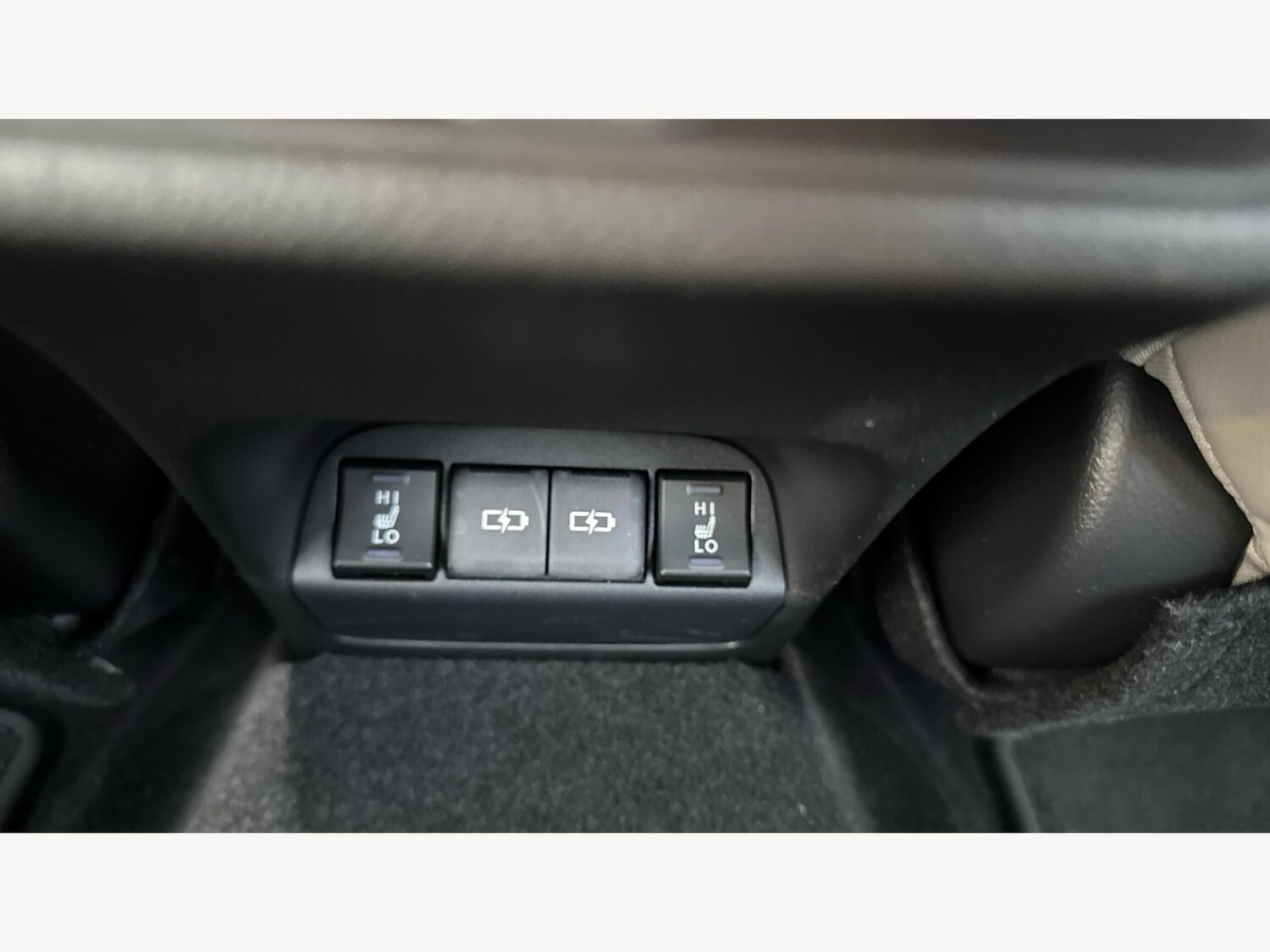 Used Lexus UX 2025 for sale - 77400447: Photo 27