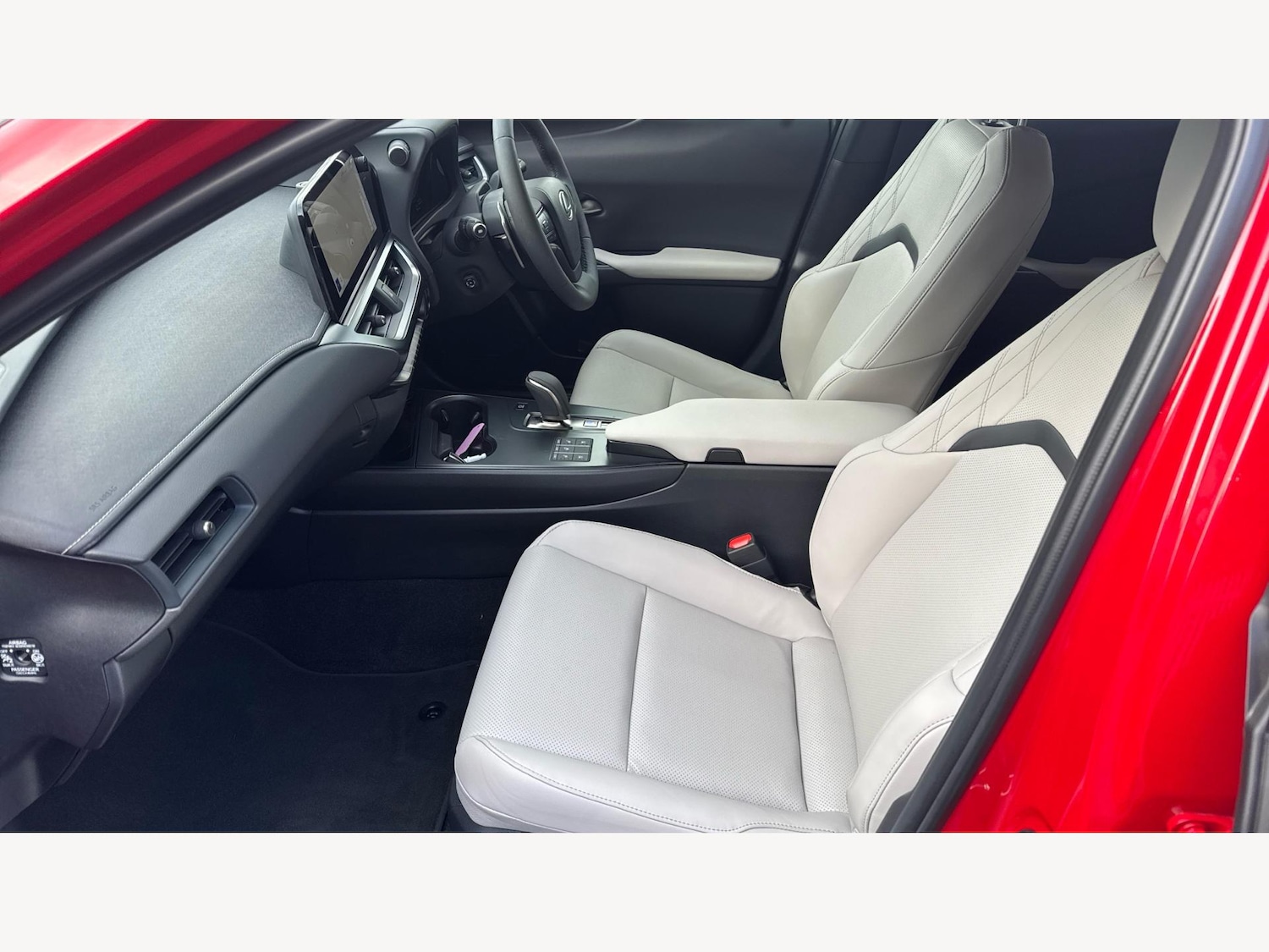 Used Lexus UX 2025 for sale - 77400447: Photo 8