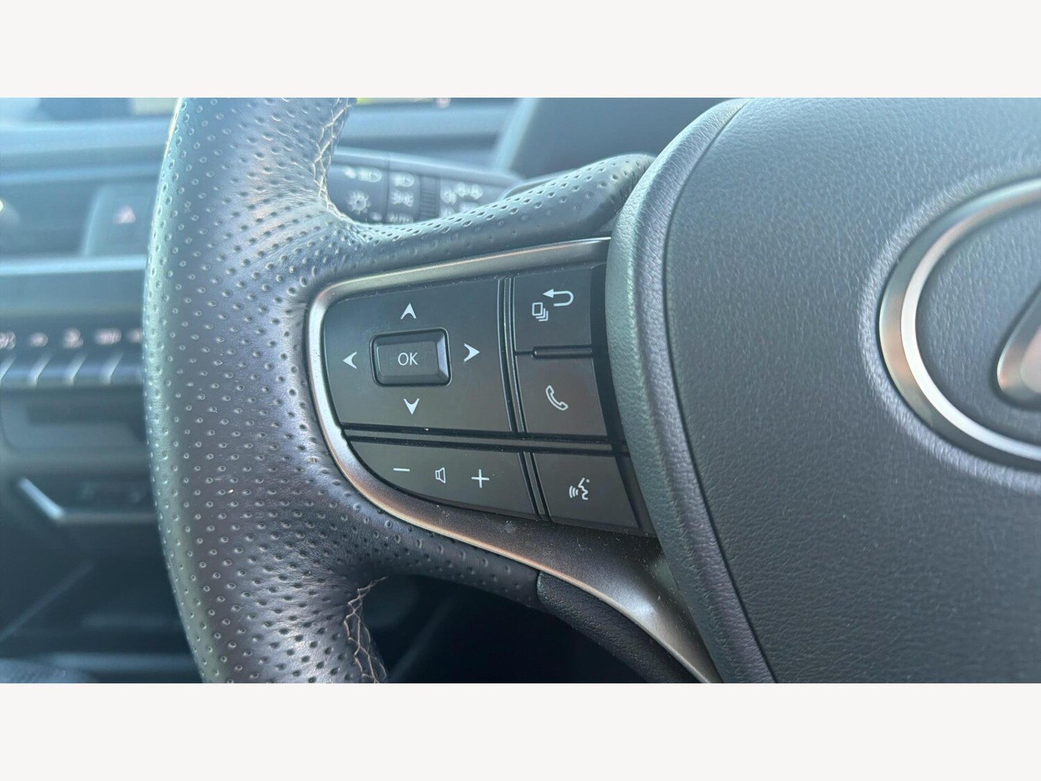 Used Lexus UX 2022 for sale - 77203785: Photo 23