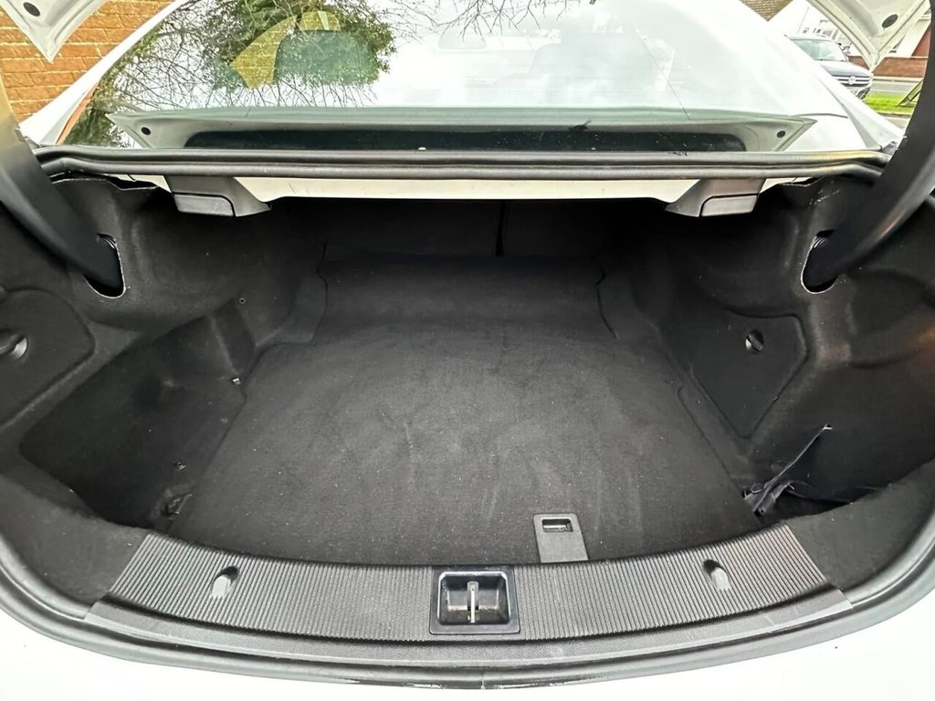 Used Mercedes-Benz E Class 2016 for sale - 78097186: Photo 16