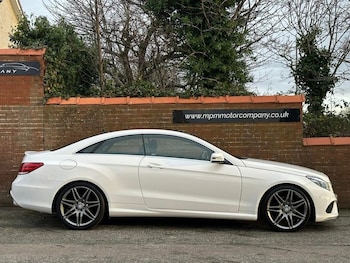 Used Mercedes-Benz E Class 2016 for sale - 78097186: Photo