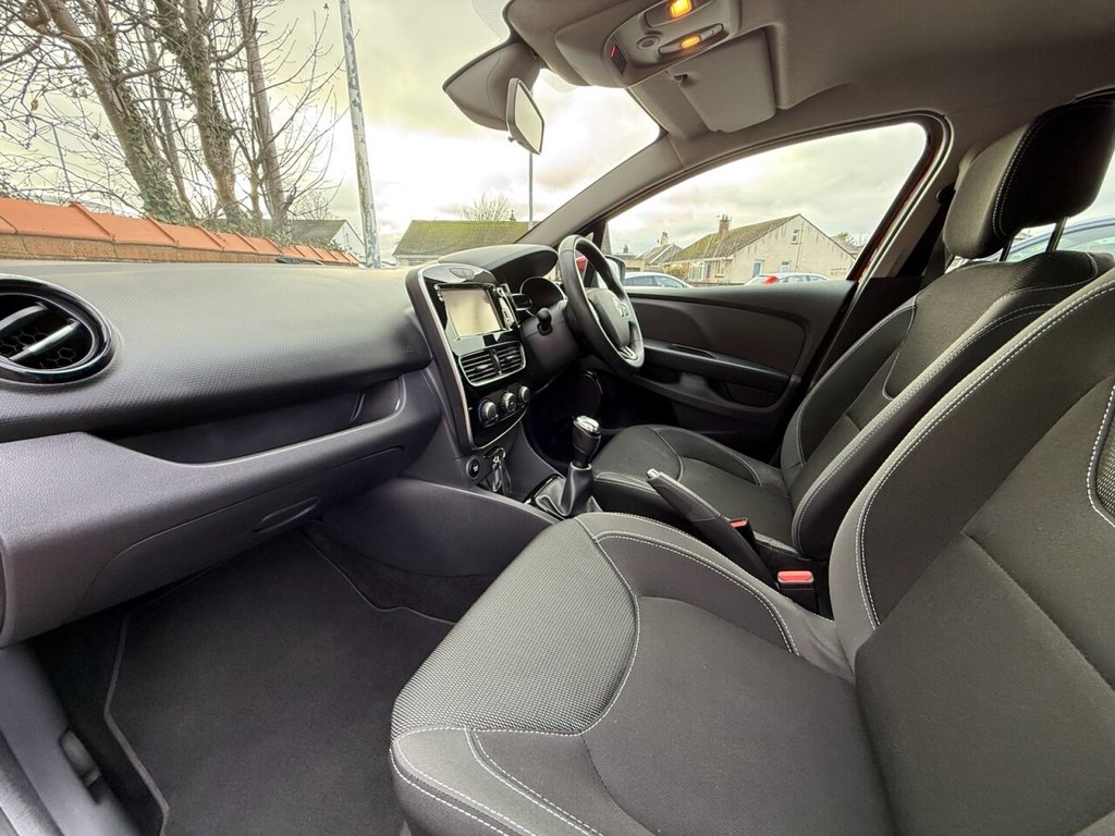 Used Renault Clio 2016 for sale - 76631686: Photo 14