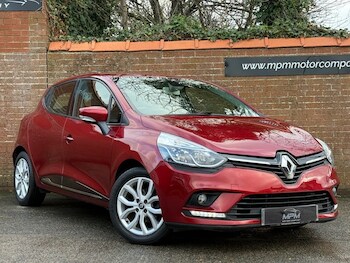Used Renault Clio 2016 for sale - 76631686: Photo