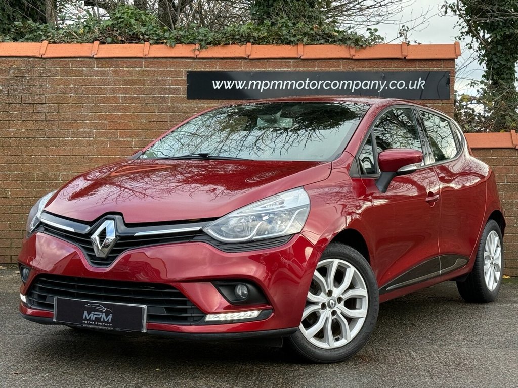 Used Renault Clio 2016 for sale - 76631686: Photo 2