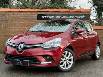 Used Renault Clio 2016 for sale - 76631686: Photo