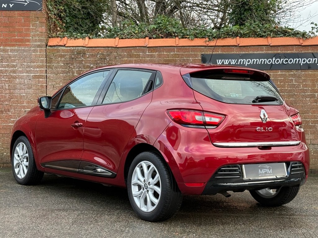 Used Renault Clio 2016 for sale - 76631686: Photo 6