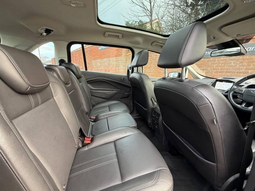 Used Ford Grand C-Max 2018 for sale - 76631903: Photo 12