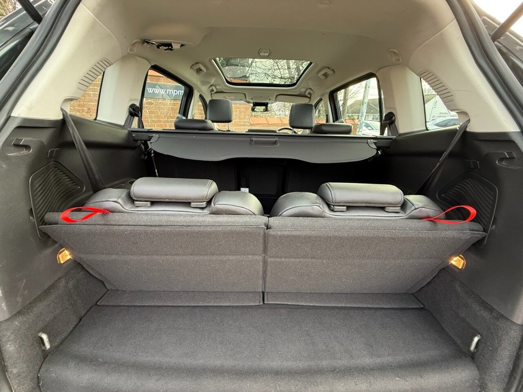 Used Ford Grand C-Max 2018 for sale - 76631903: Photo 16