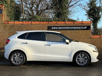 Used Suzuki Baleno 2016 for sale - 76632372: Photo