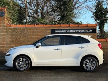 Used Suzuki Baleno 2016 for sale - 76632372: Photo