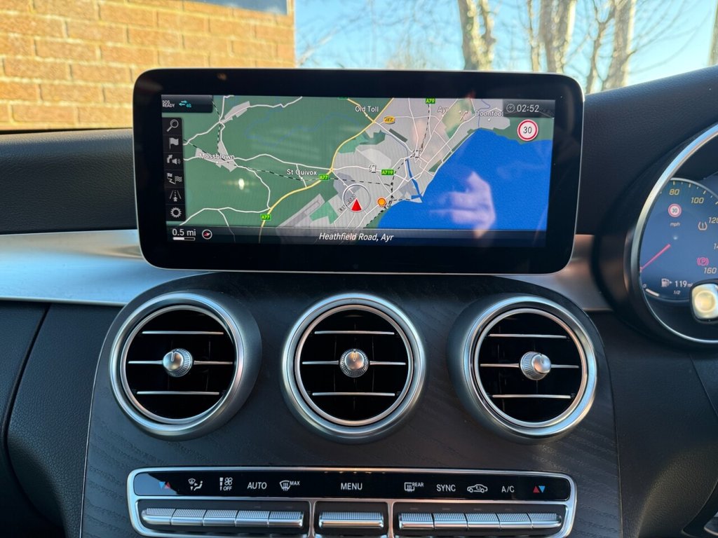 Used Mercedes-Benz C Class 2020 for sale - 77452418: Photo 11