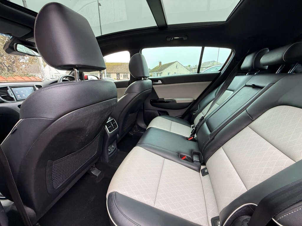 Used Kia Sportage 2018 for sale - 76631940: Photo 15