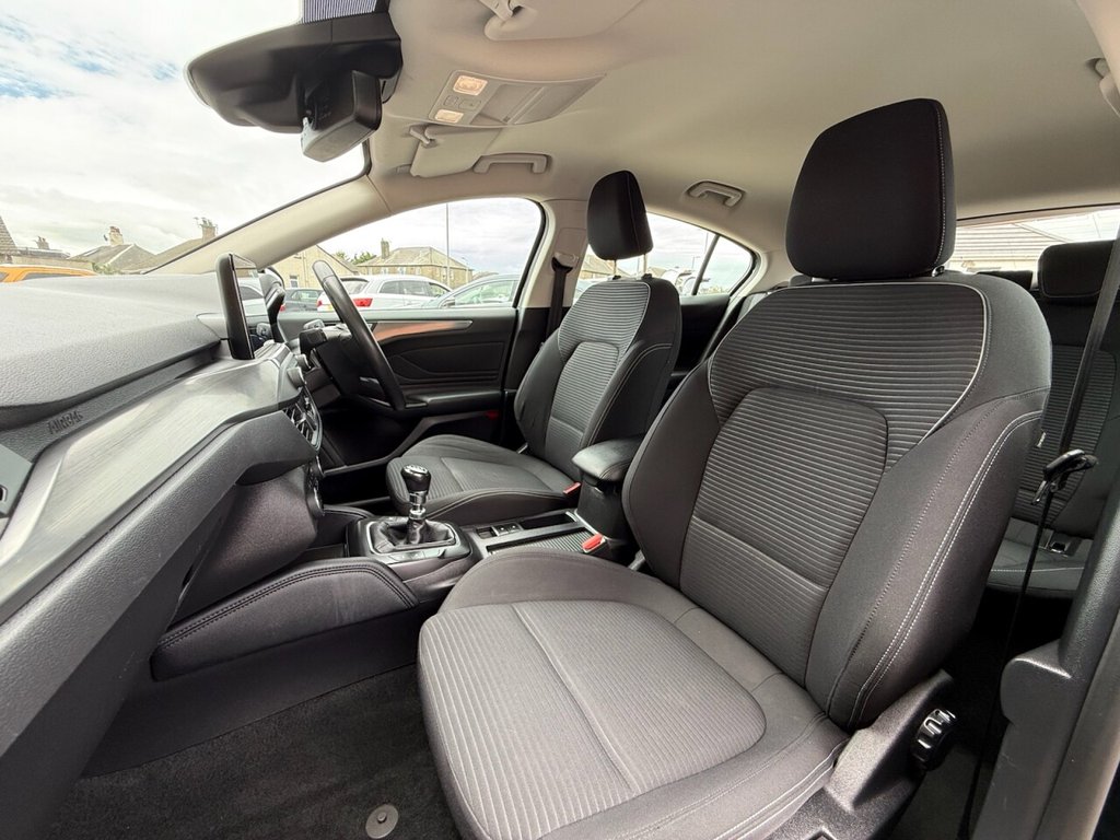 Used Ford Focus 2018 for sale - 77302112: Photo 14