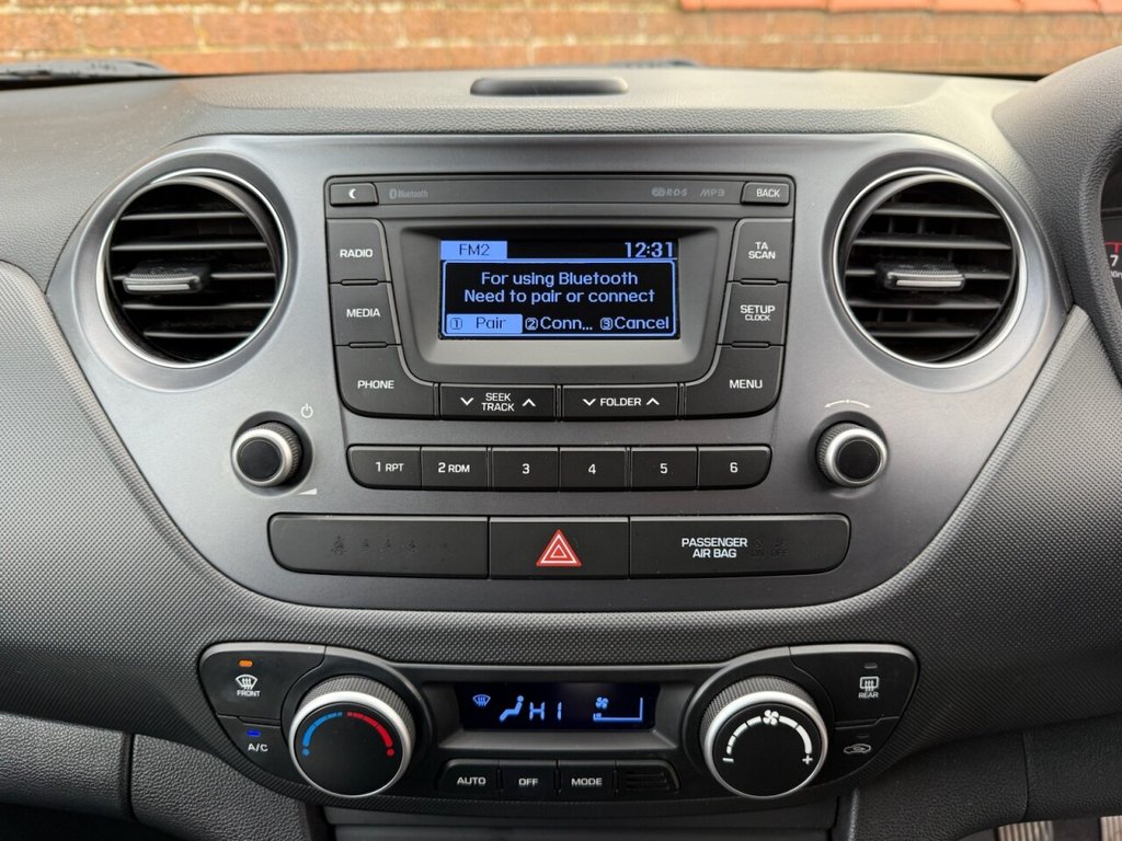 Used Hyundai i10 2018 for sale - 76631750: Photo 11