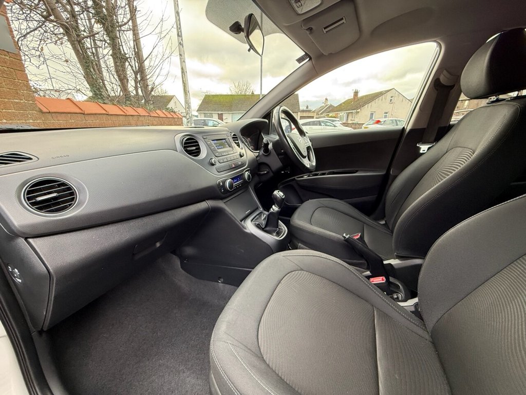 Used Hyundai i10 2018 for sale - 76631750: Photo 13