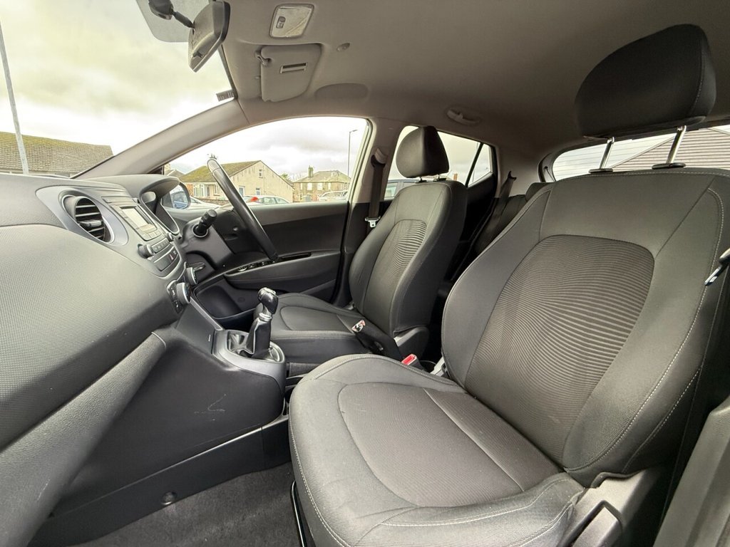 Used Hyundai i10 2018 for sale - 76631750: Photo 14