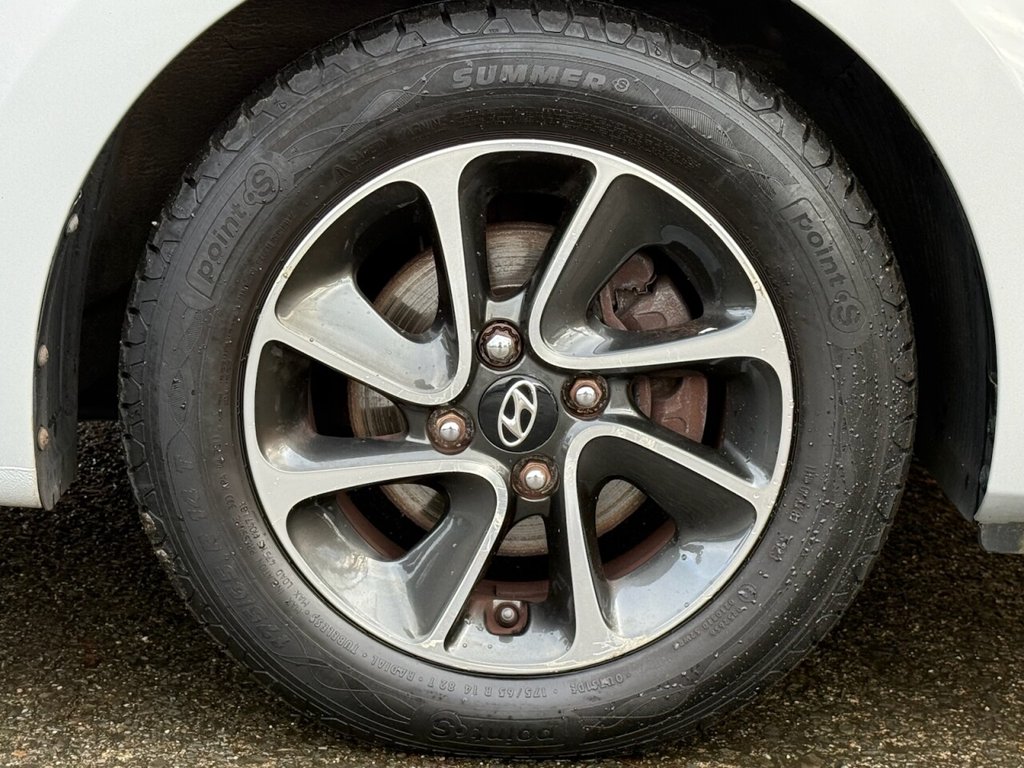 Used Hyundai i10 2018 for sale - 76631750: Photo 17