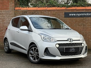 Used Hyundai i10 2018 for sale - 76631750: Photo