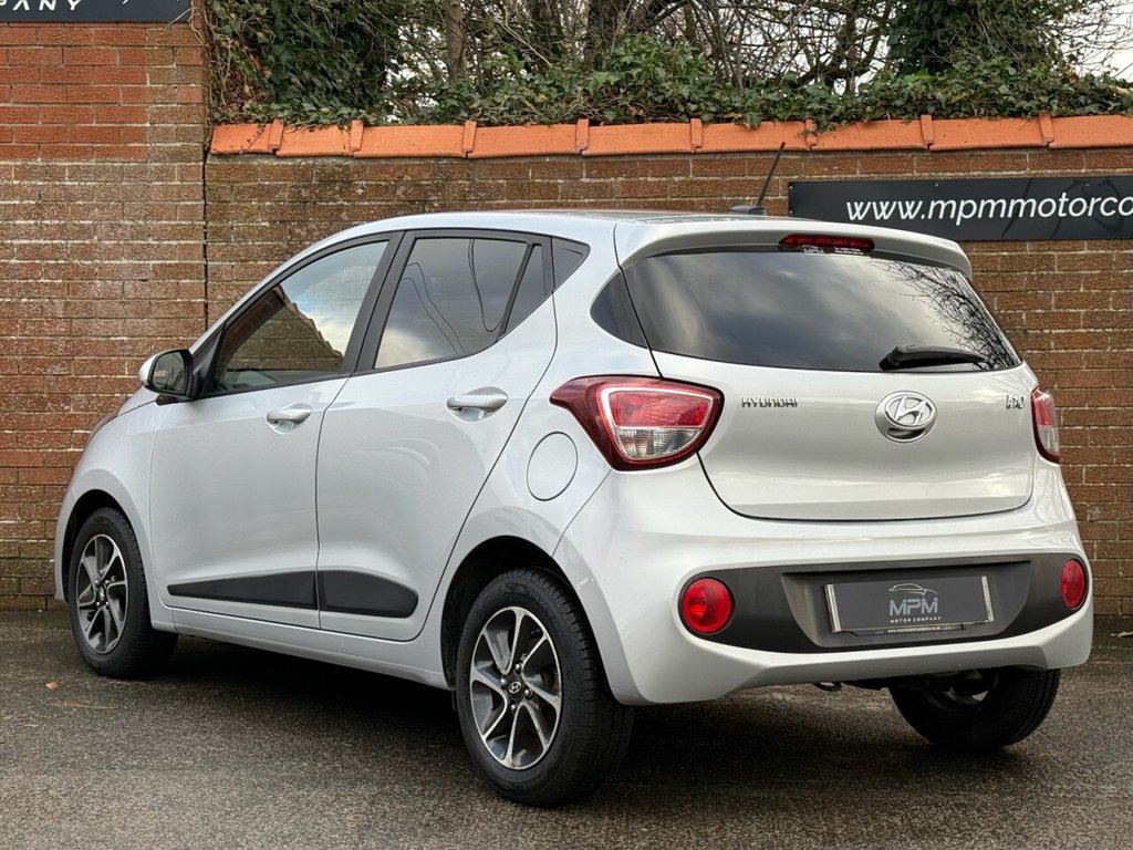 Used Hyundai i10 2018 for sale - 76631750: Photo 6