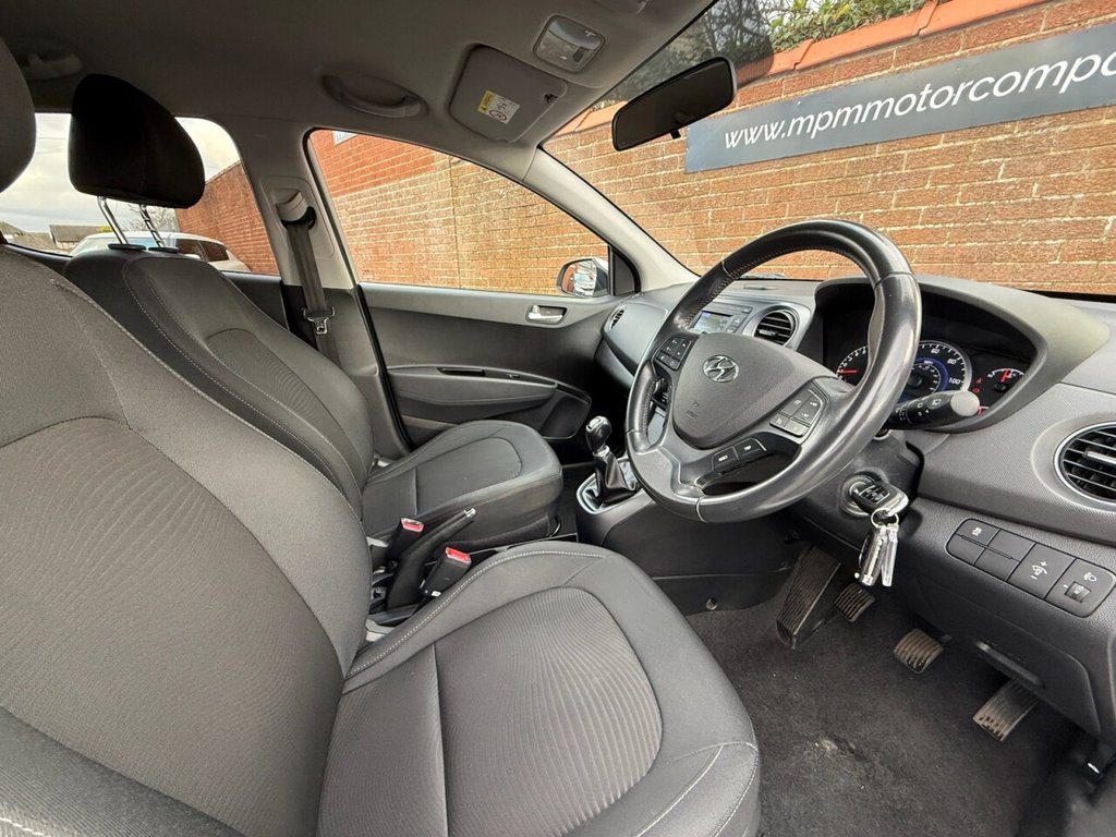 Used Hyundai i10 2018 for sale - 76631750: Photo 9